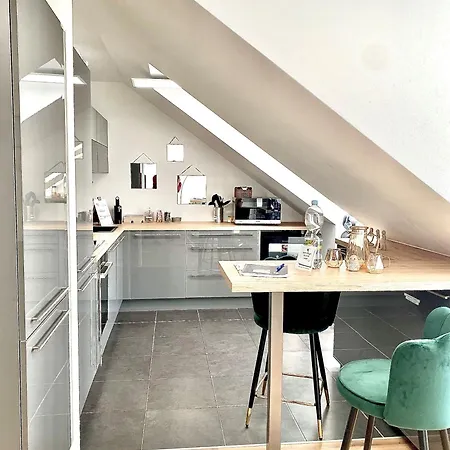 Skyview - Self Check In - Near Centre