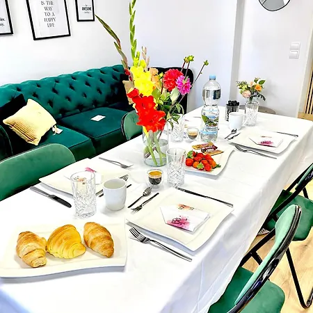 Skyview - Self Check In - Near Centre 公寓